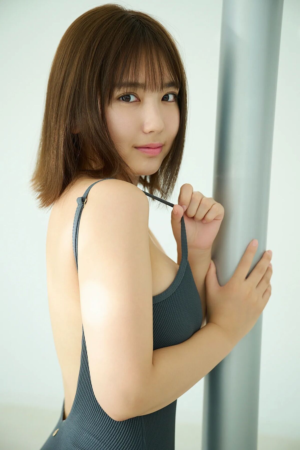 Sawaguchi Aika 沢口愛華 - Friday Digital Photobook Love In Full Bloom 愛 咲き誇る complete