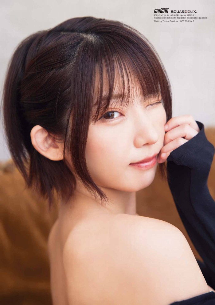 えなこ 過去のグラビア画像