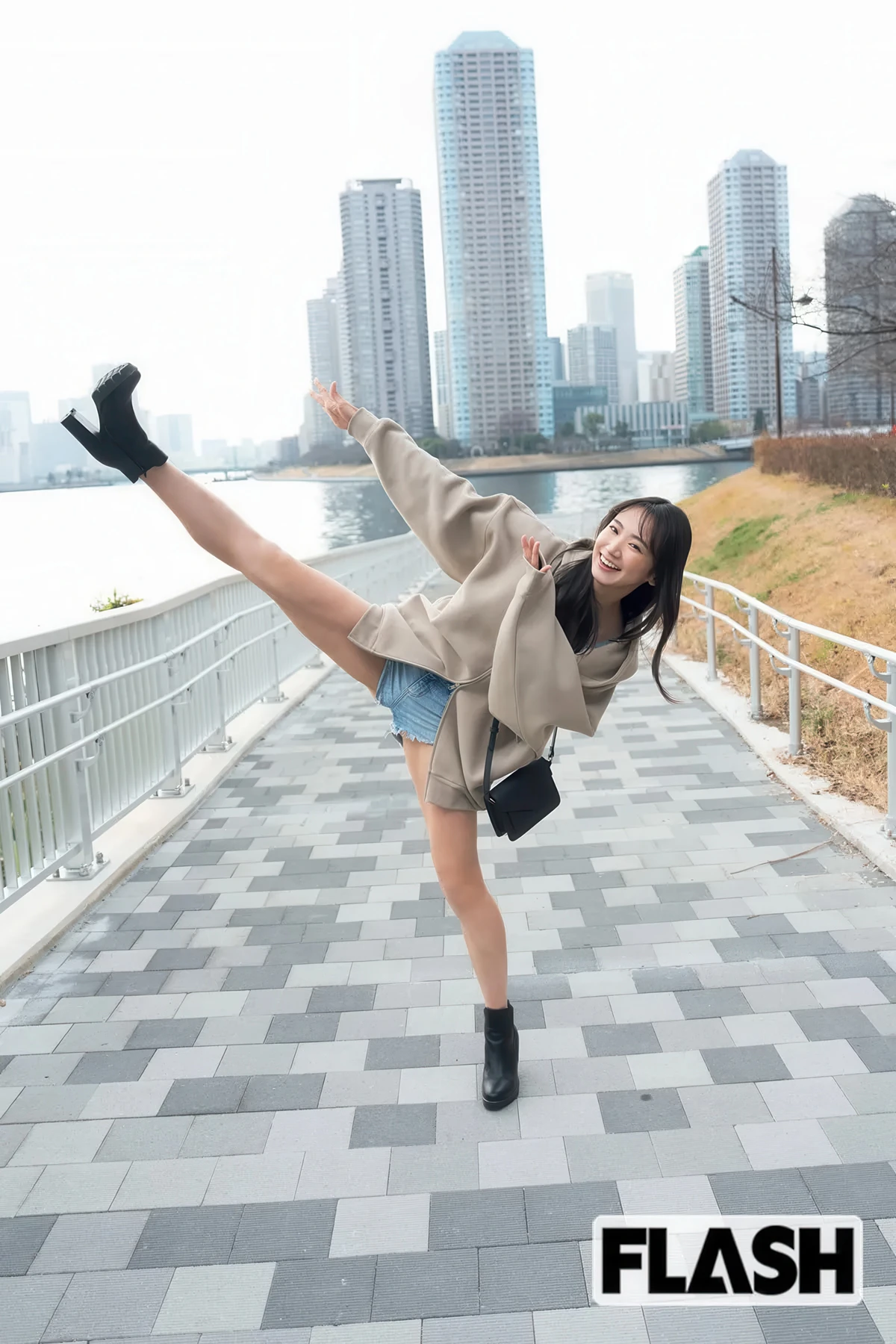 Yuria Kizaki 木﨑ゆりあ, Nanako Aizawa 相沢菜々子, FLASH 2026.03.03 (フラッシュ 2026年3月3日号)