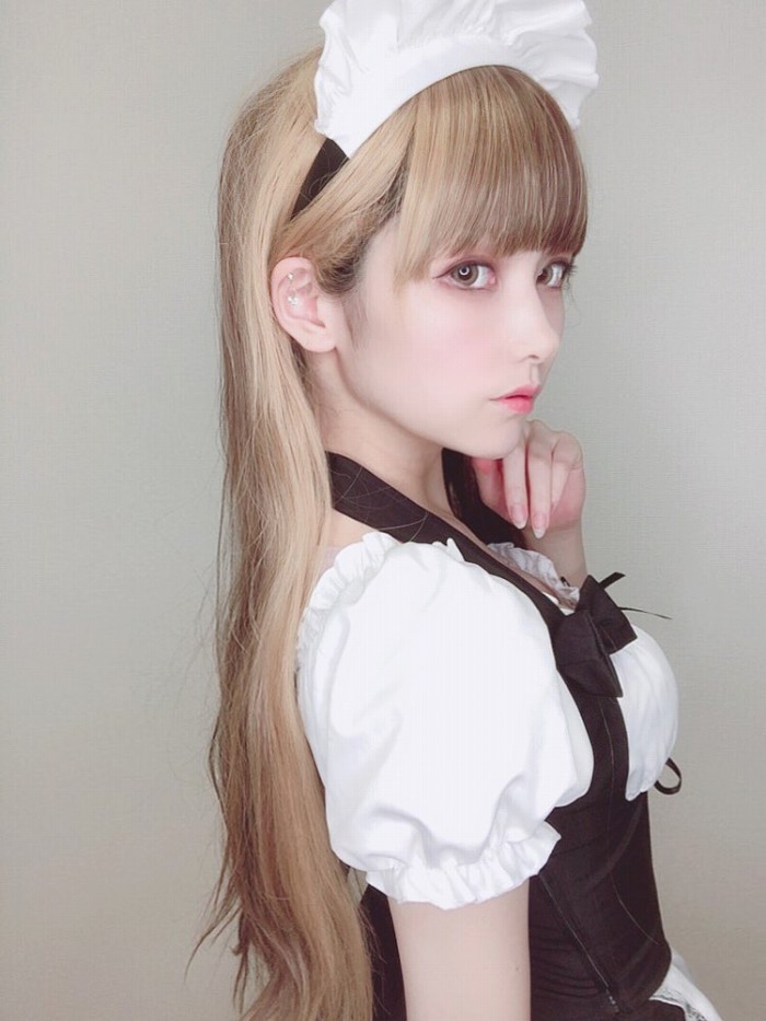 えい梨 美しいコスプレ＆水着グラビア画像！