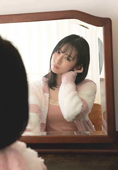 金村美玖 しっとりかわいい水着＆生脚画像！