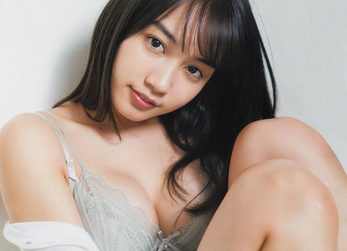 黒木ひかり むっちりバストの水着グラビア画像！