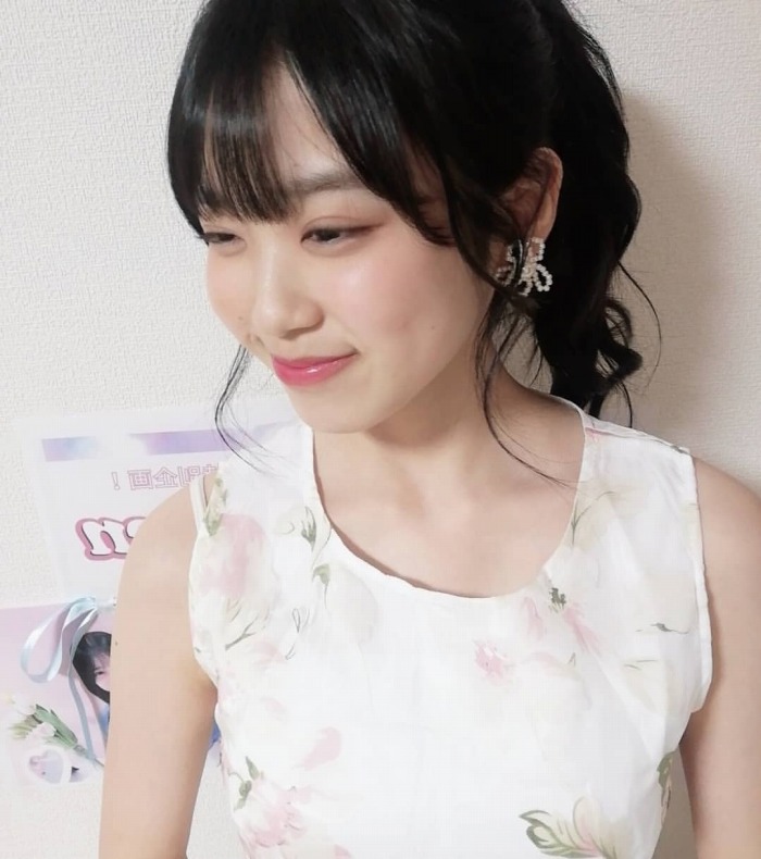 矢野ななか くびれボインの水着グラビア画像！