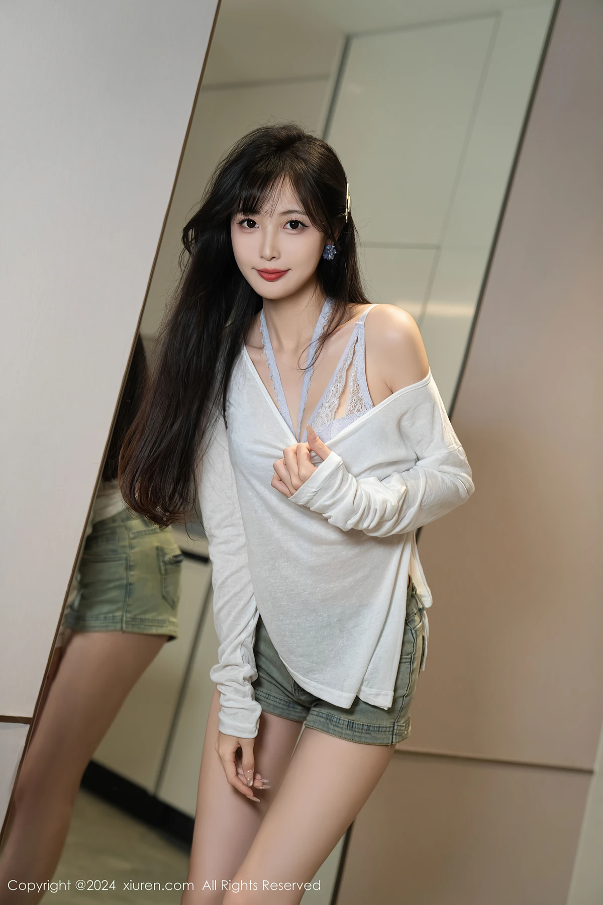 XiuRen秀人网 No.9215 LinXingLan林星阑