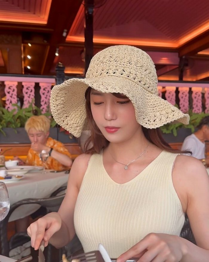 阿部なつき ボンキュッボンの水着グラビア画像！