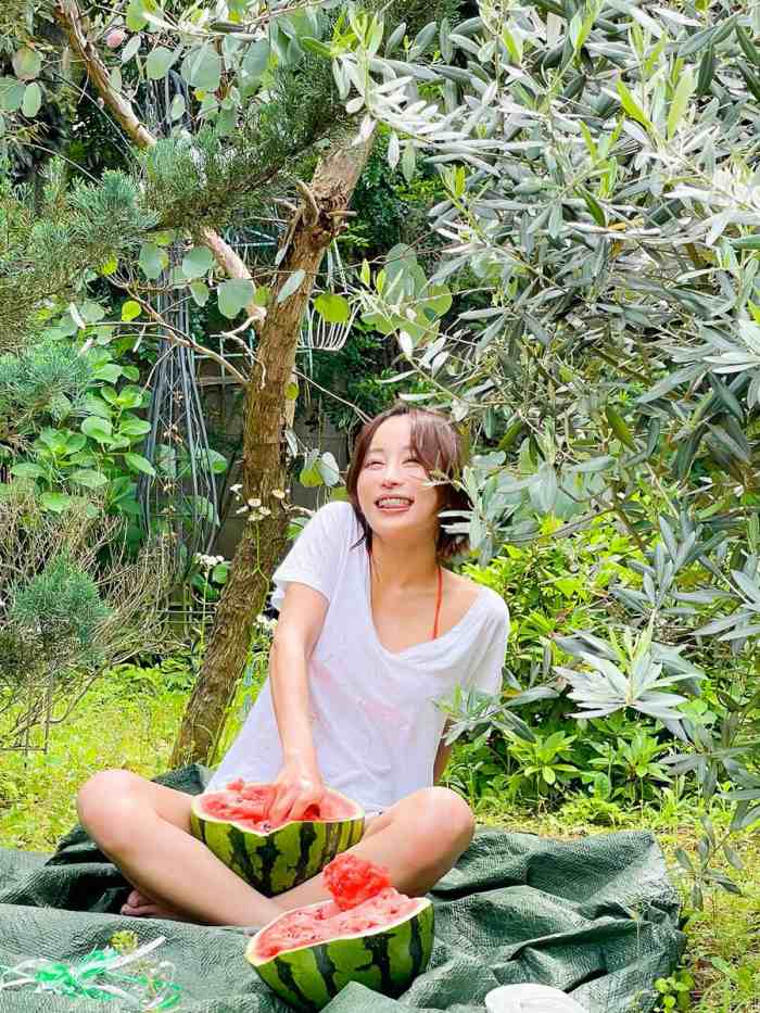 いくみ 際どいヌード＆ランジェリー画像ほか！