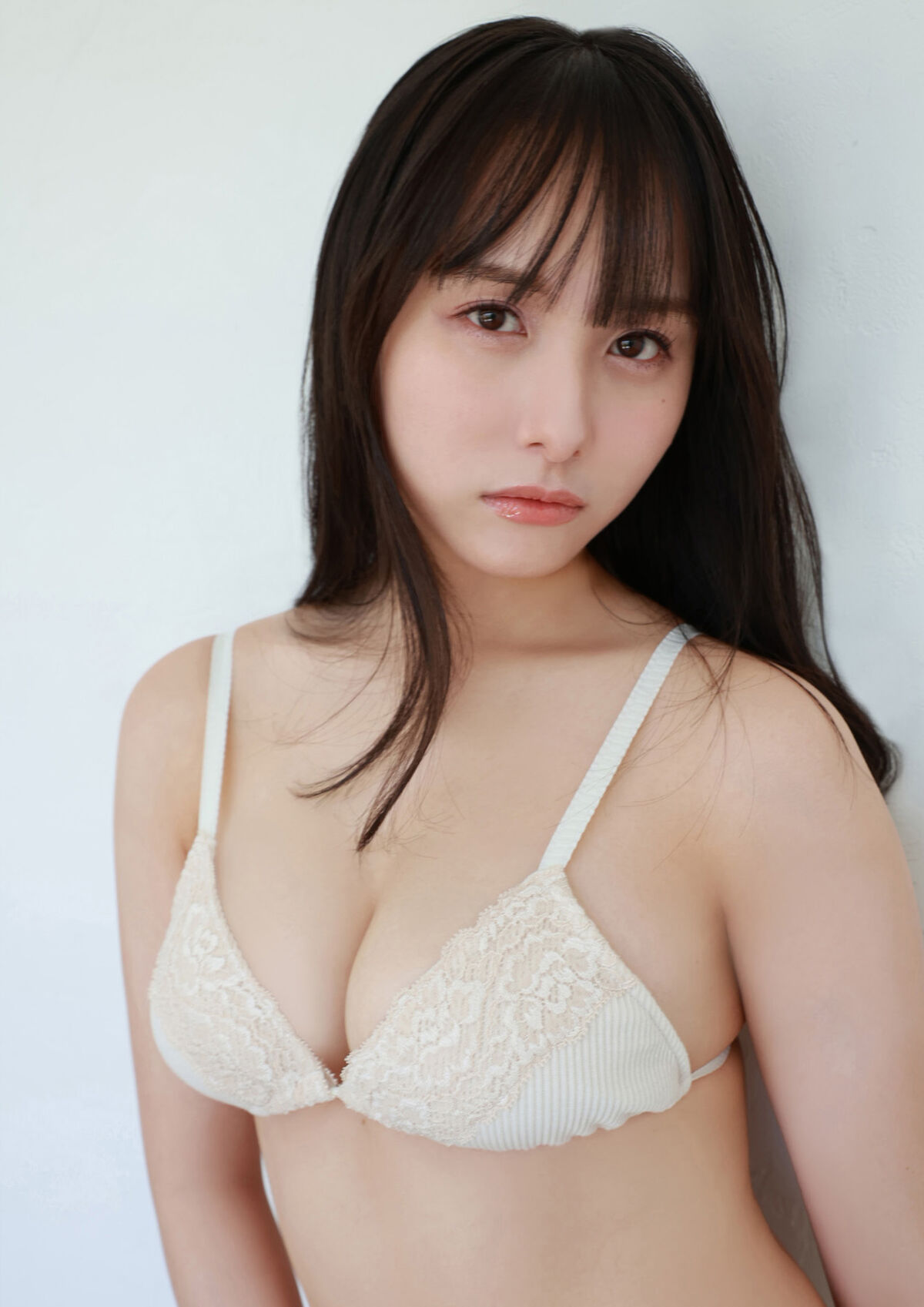 Mayu Niiya 新谷真由 - やわらかな想い出BOMBデジタル写真集
