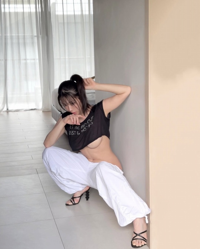 鈴木ふみ奈 Iカップの水着グラビア画像ほか！