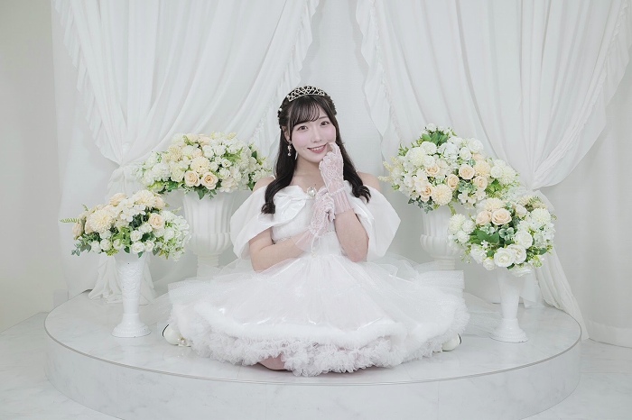 小日向優花 Iカップボインの水着グラビア画像！