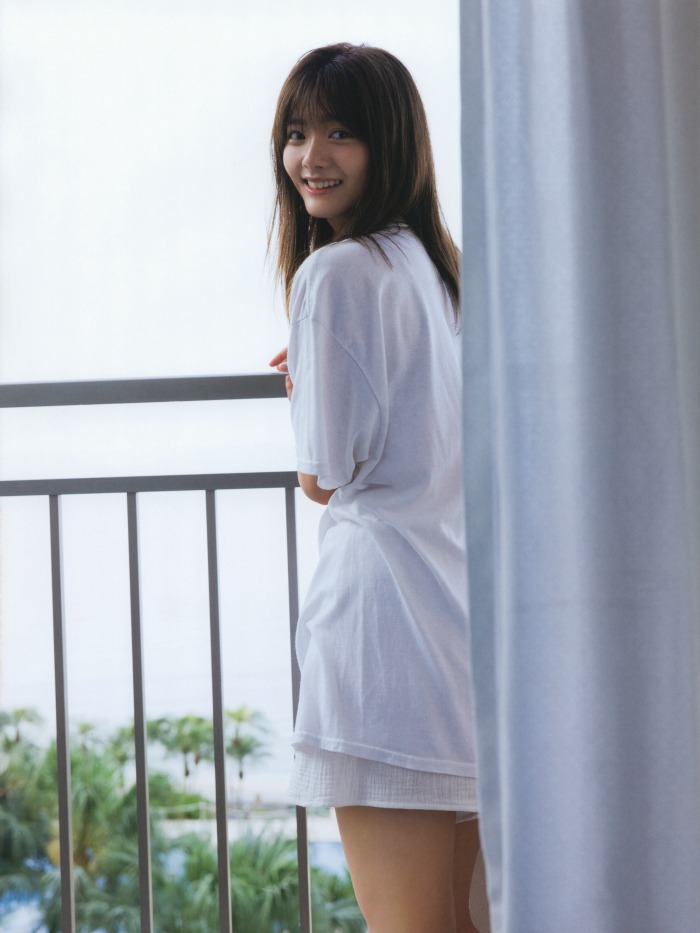 田村保乃 ナチュラルな激かわ水着グラビア画像！