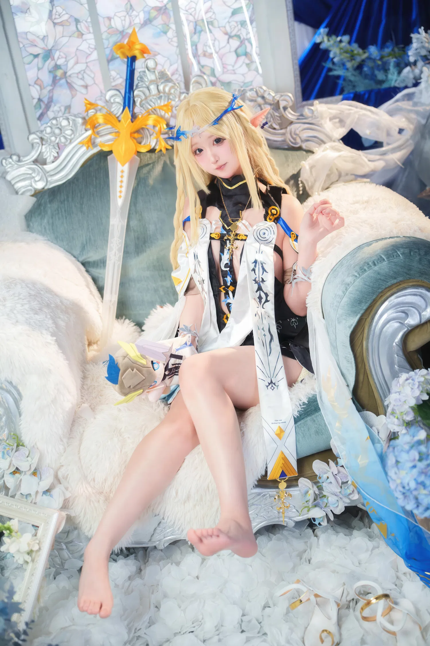 [Cosplay] Seele麦麦 - 鸣潮 菲比&卡提希娅·蓝色花海物语