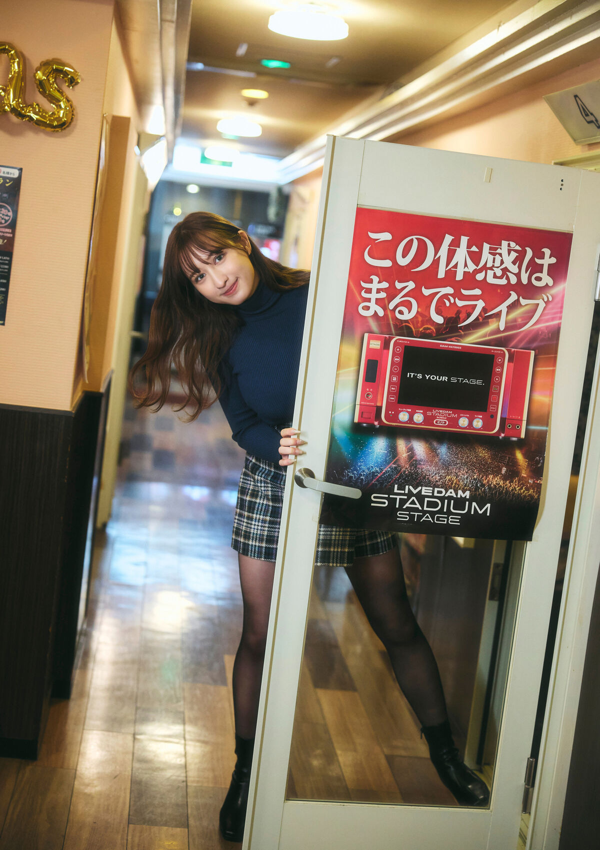 Hanna Sembokuya 仙北谷ハンナ - BUBKAデジタル写真集 ねぇ、こっち見て