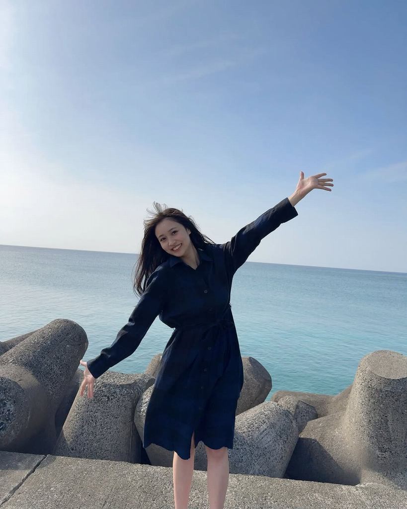 溝端葵 激かわボインな水着グラビア画像ほか！