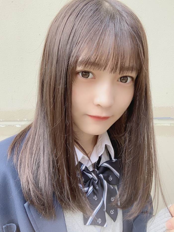 黒嵜菜々子 ふわふわボインの水着グラビア画像！