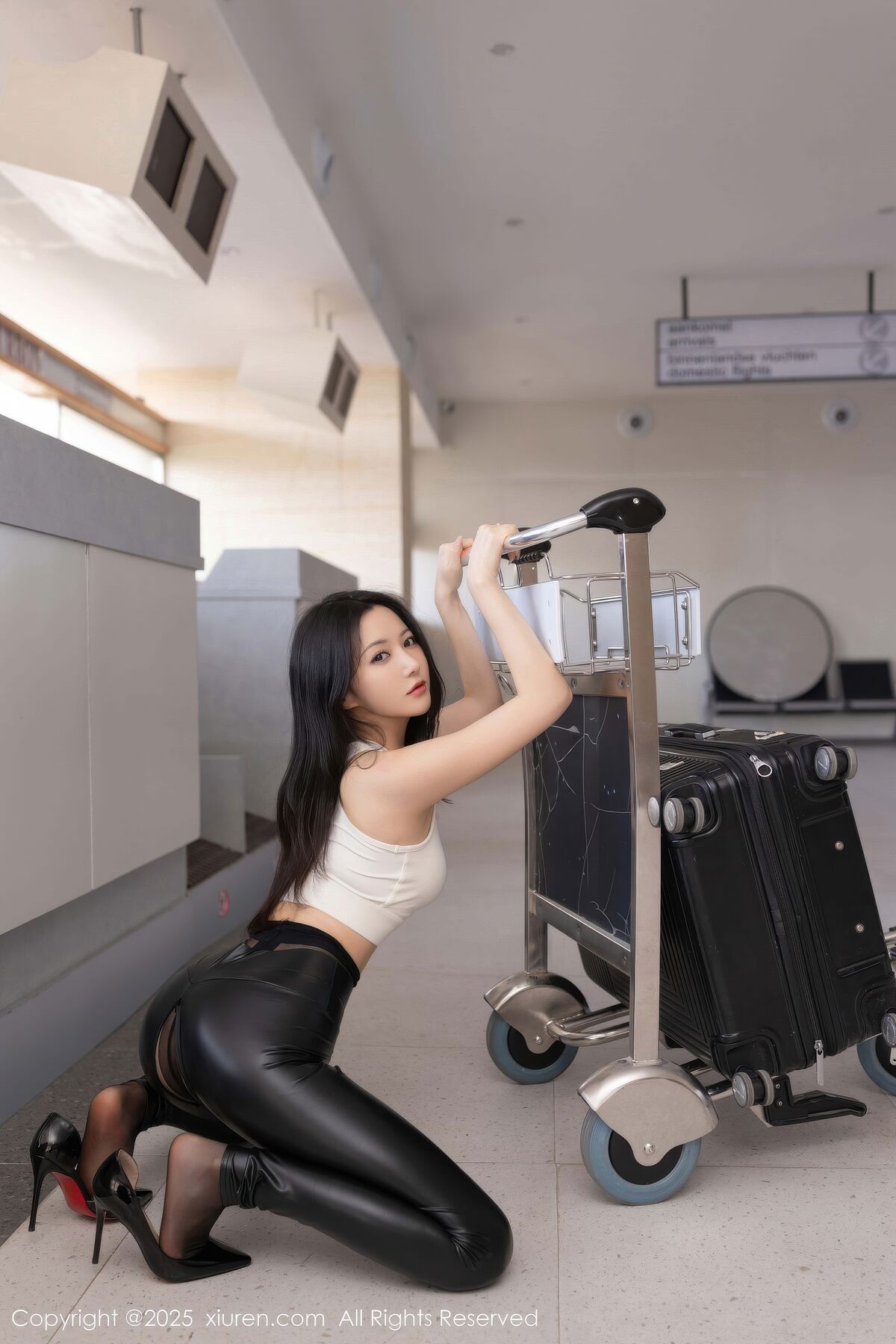 XiuRen秀人网 No.11021 Yu Zi Jiang Fish