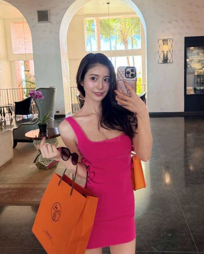 阿部なつき ボンキュッボンの水着グラビア画像！