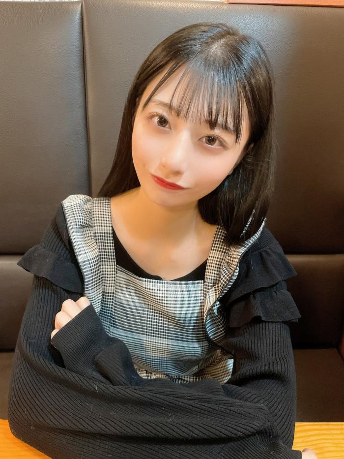 鈴木優香 ちょっと脱ぎすぎ水着グラビア画像！