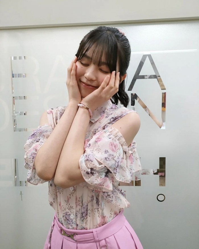 矢野ななか くびれボインの水着グラビア画像！