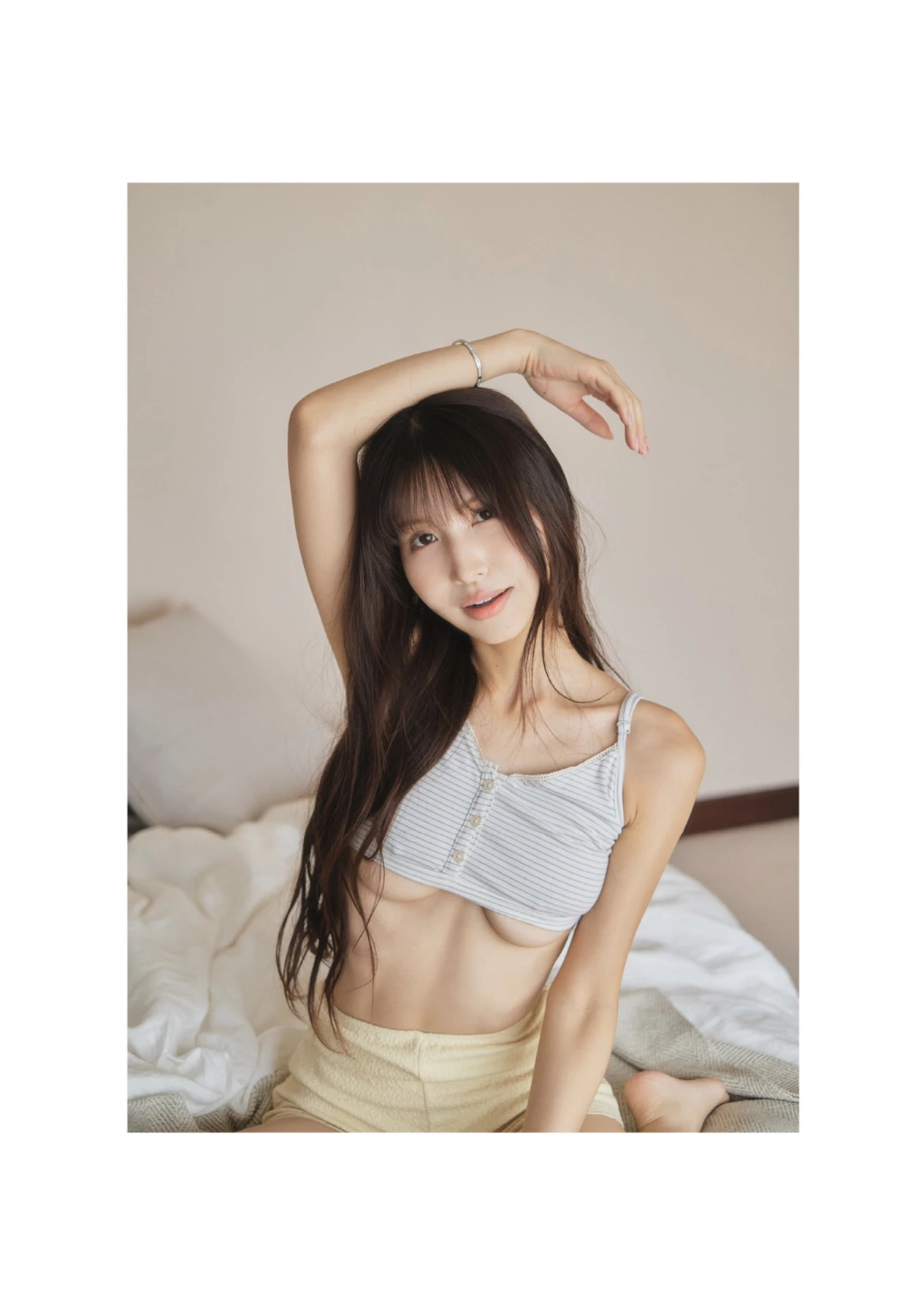 Momo Sakura 桜空もも, 写真集 「Trance Retinal とられち」 Set.03