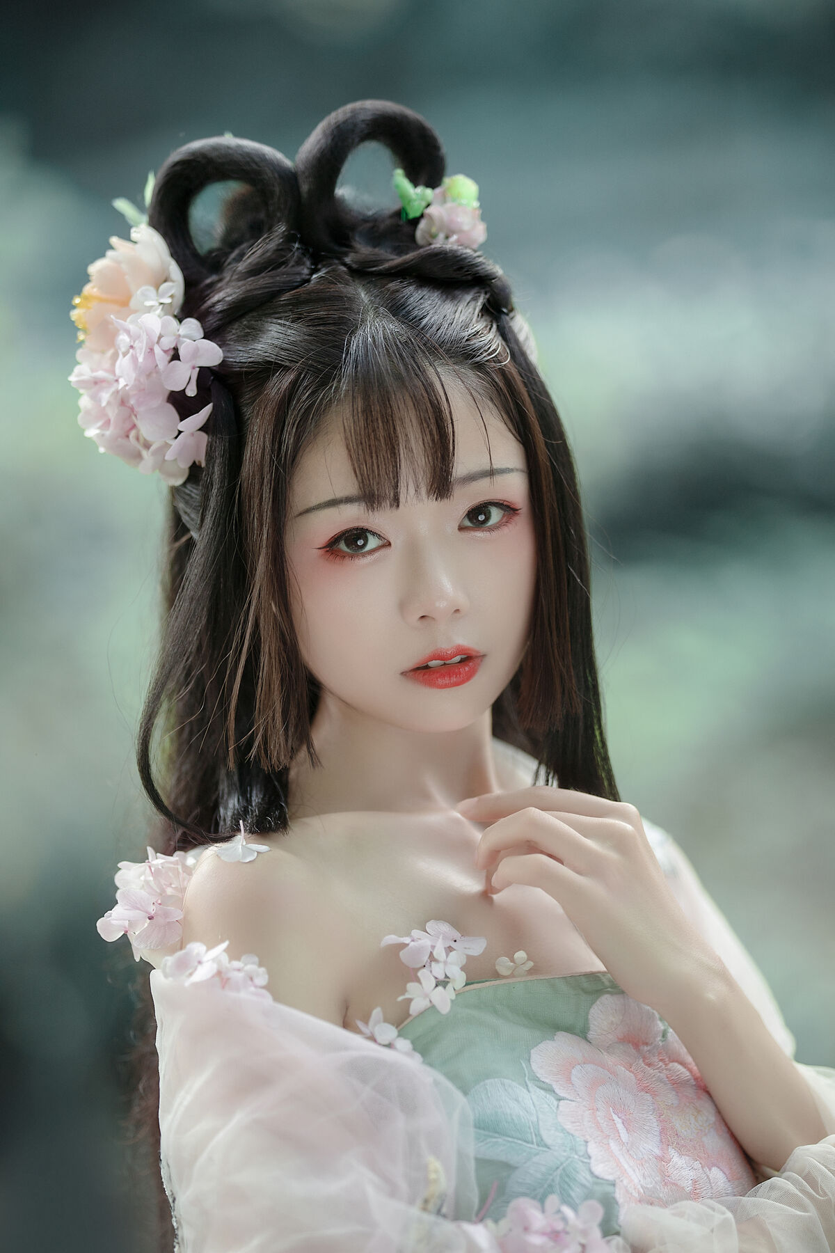 YiTuYu艺图语 Vol.10151 Yun Yun De Hei Yan Quan Er