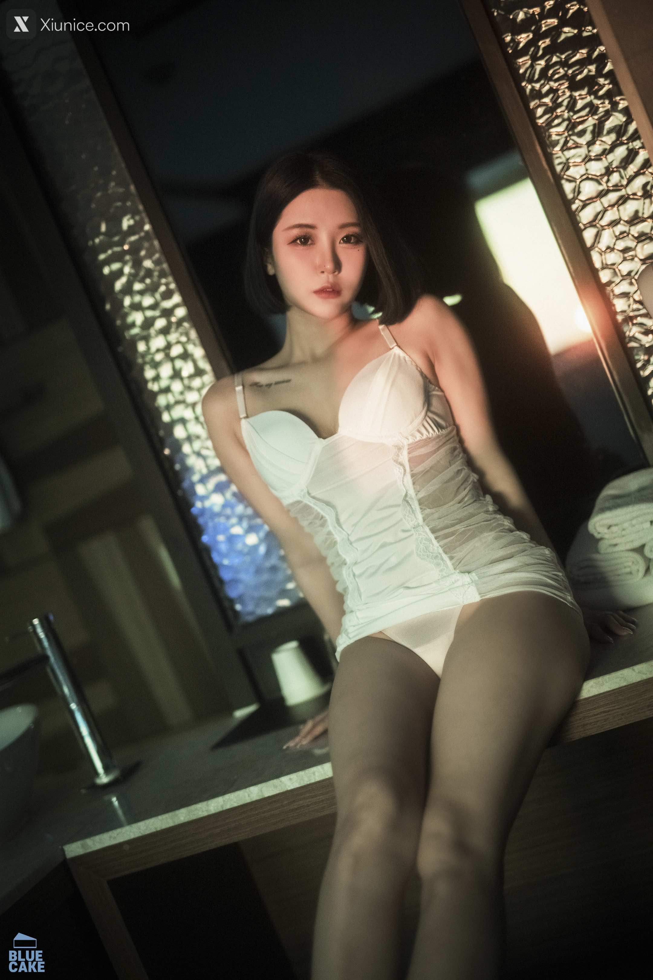 BLUECAKE Bomi (보미) – SECRET 4K