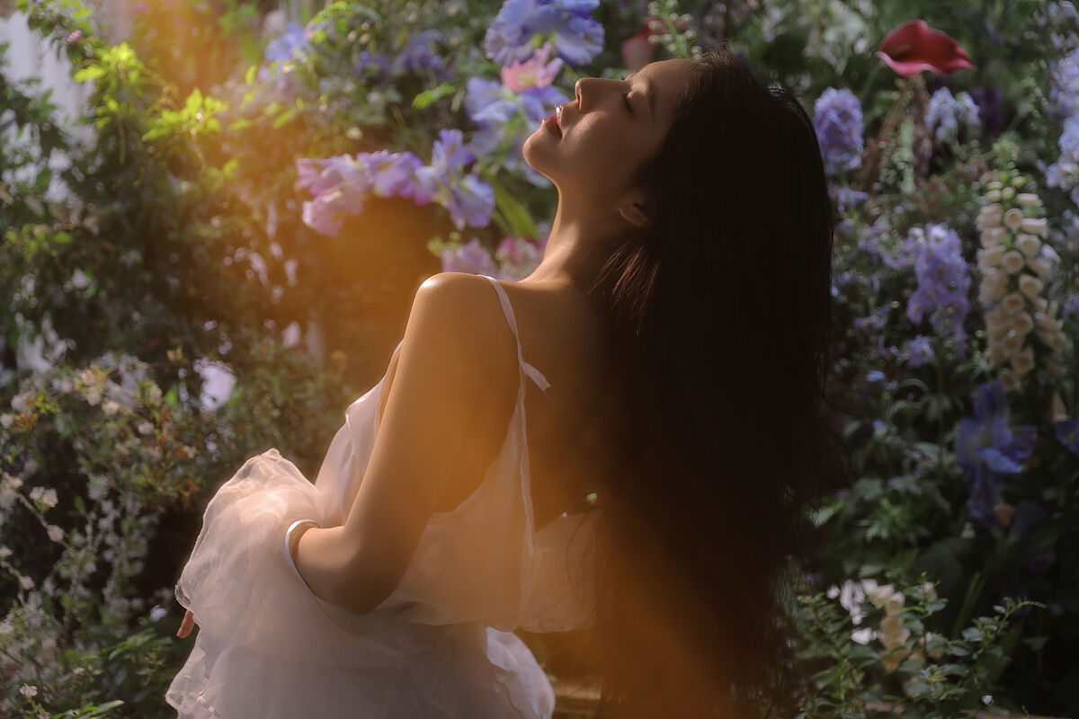 YiTuYu艺图语 Vol.10087 Wendy Yuan Zi Mo Te