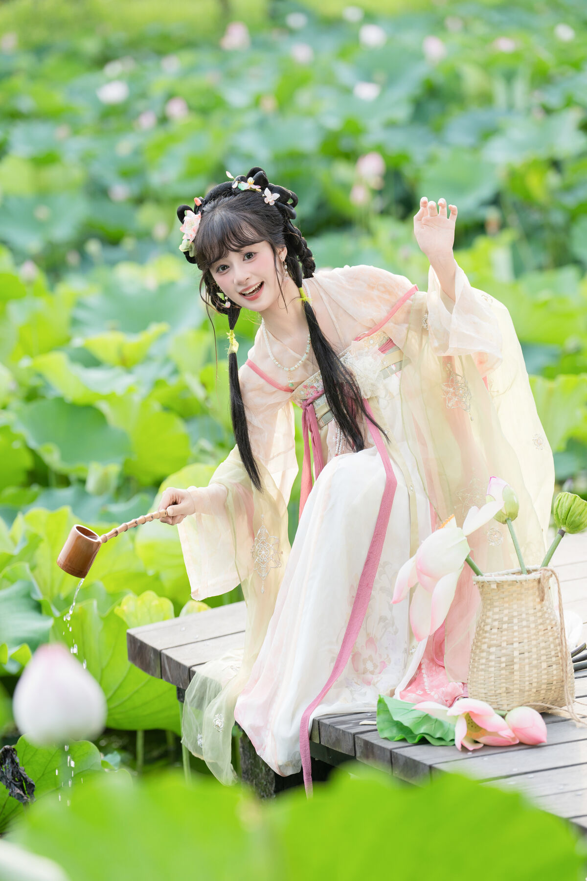 YiTuYu艺图语 Vol.10144 Xia Yu Xiao Nian