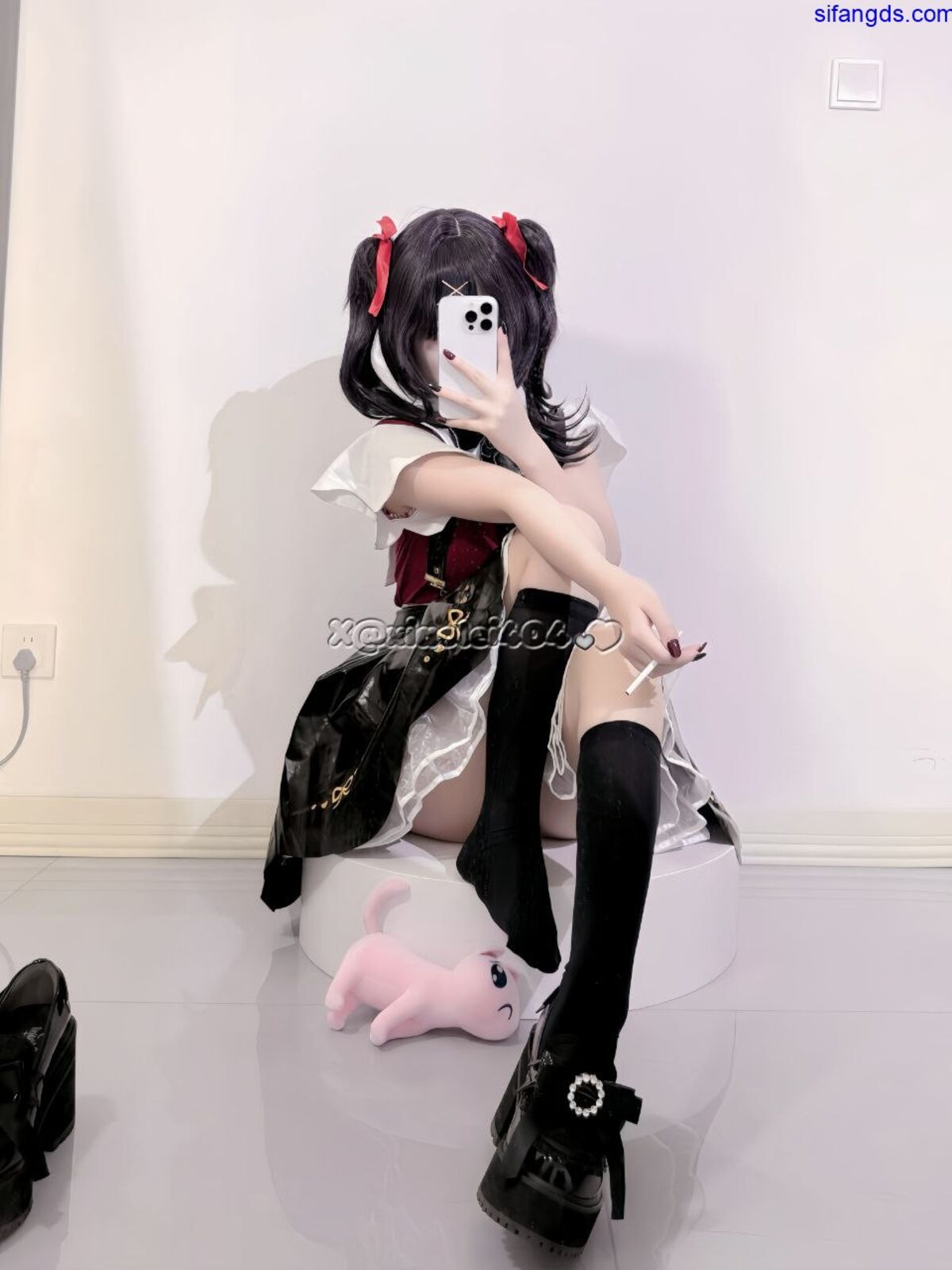 Xi Er Wei 希尔薇 - X颜值Cos 12月 露脸裸舞视图合集 Part01