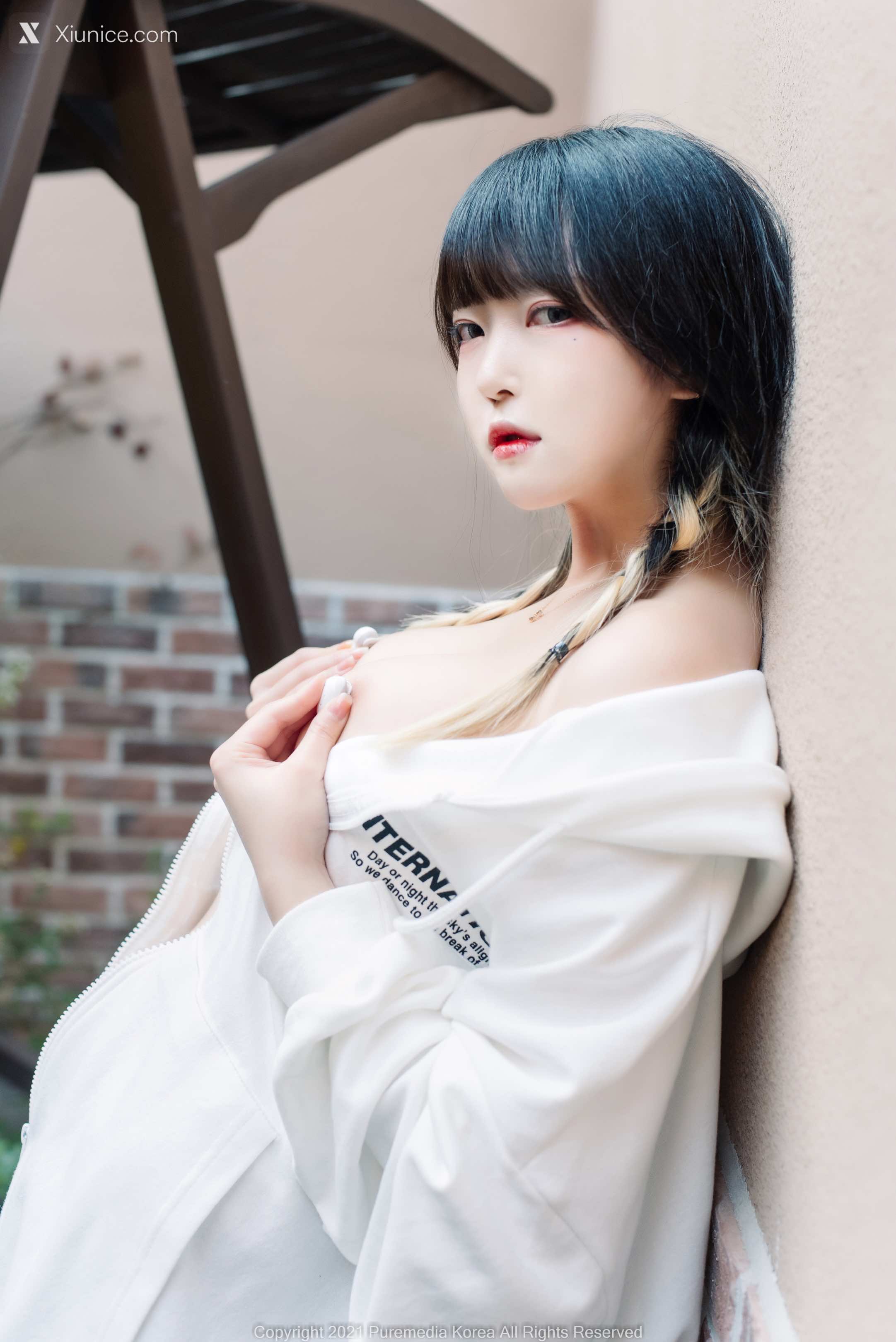 Pure Media Vol.148 Aram (아람) 4K
