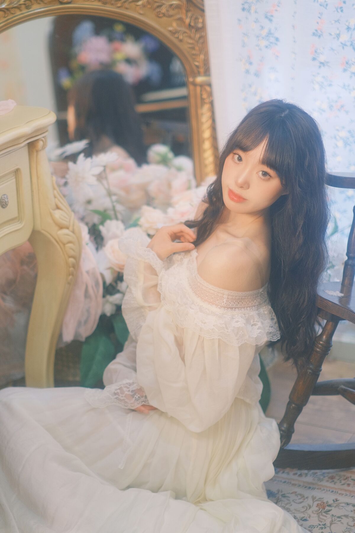 YiTuYu艺图语 Vol.10124 Ye Zhi