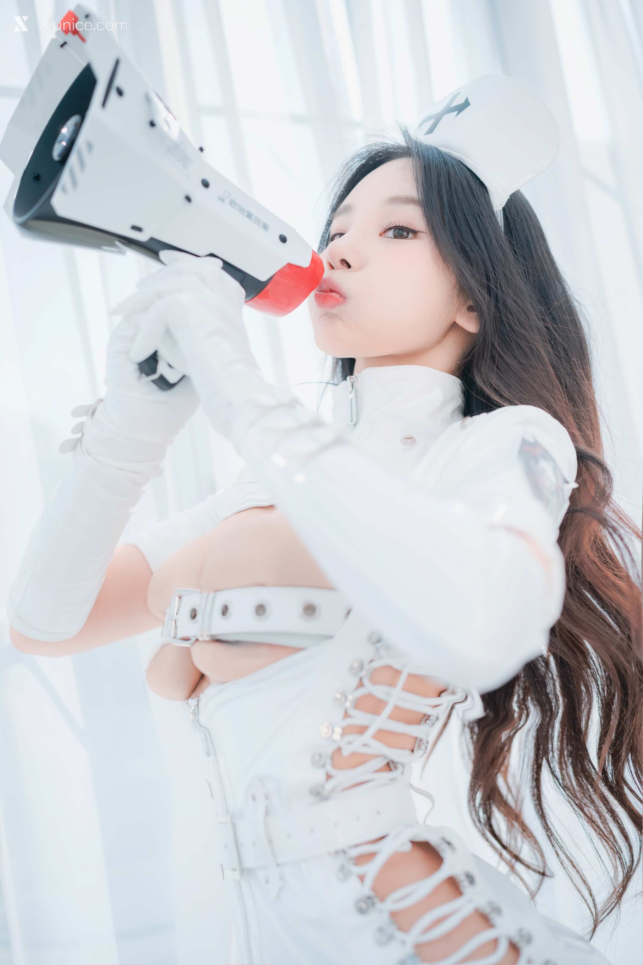 DJAWA Photo – ZziZzi – Healing White 4K