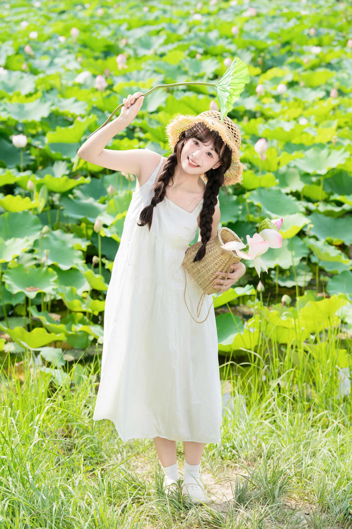 YiTuYu艺图语 Vol.10233 Xia Yu Xiao Nian