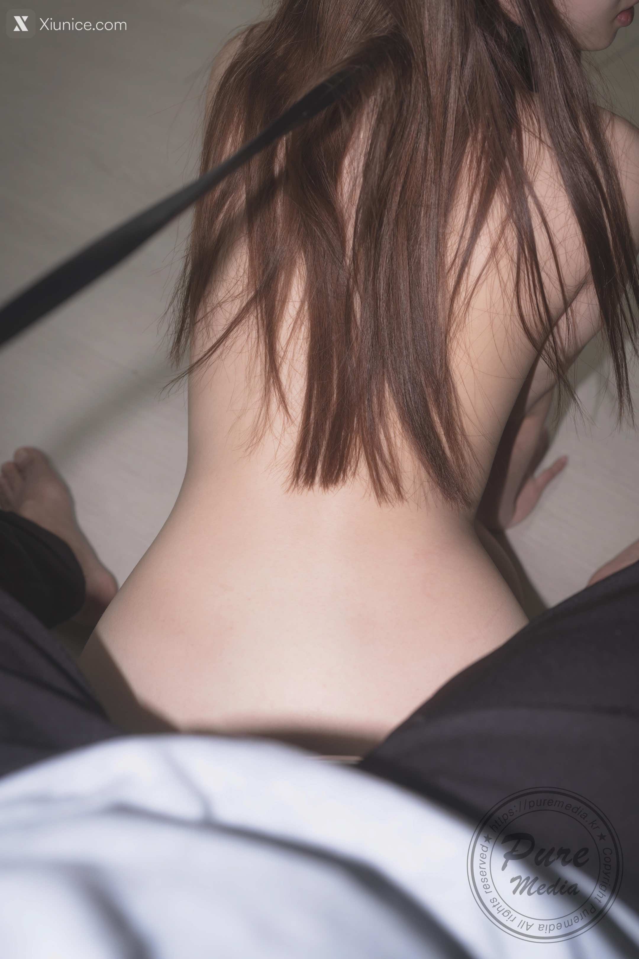 Pure Media Vol.265 Yeha (예하) – Hungry Bitch in The Stairwell 4K