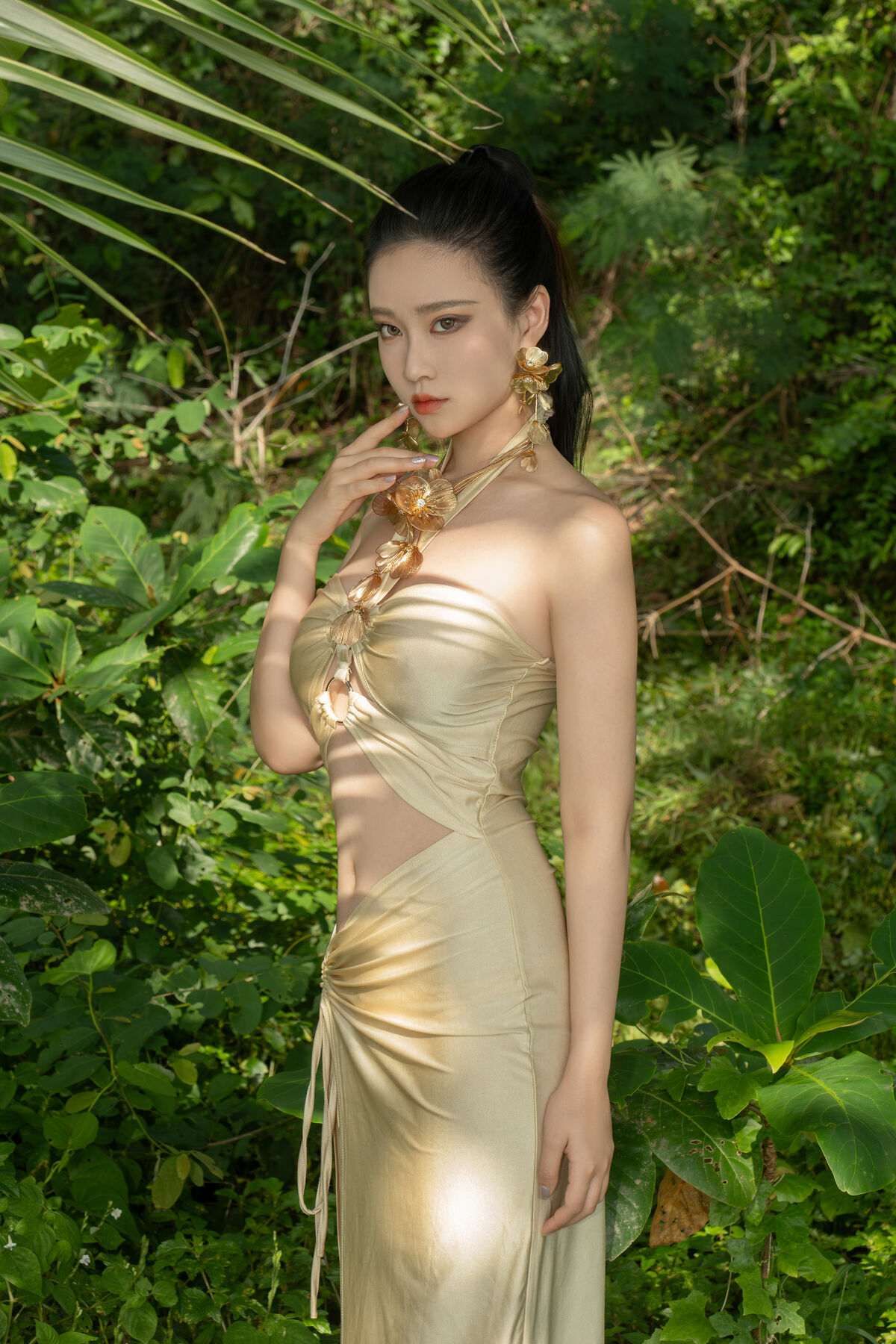 Coser@年年Nnian - 海边维纳斯