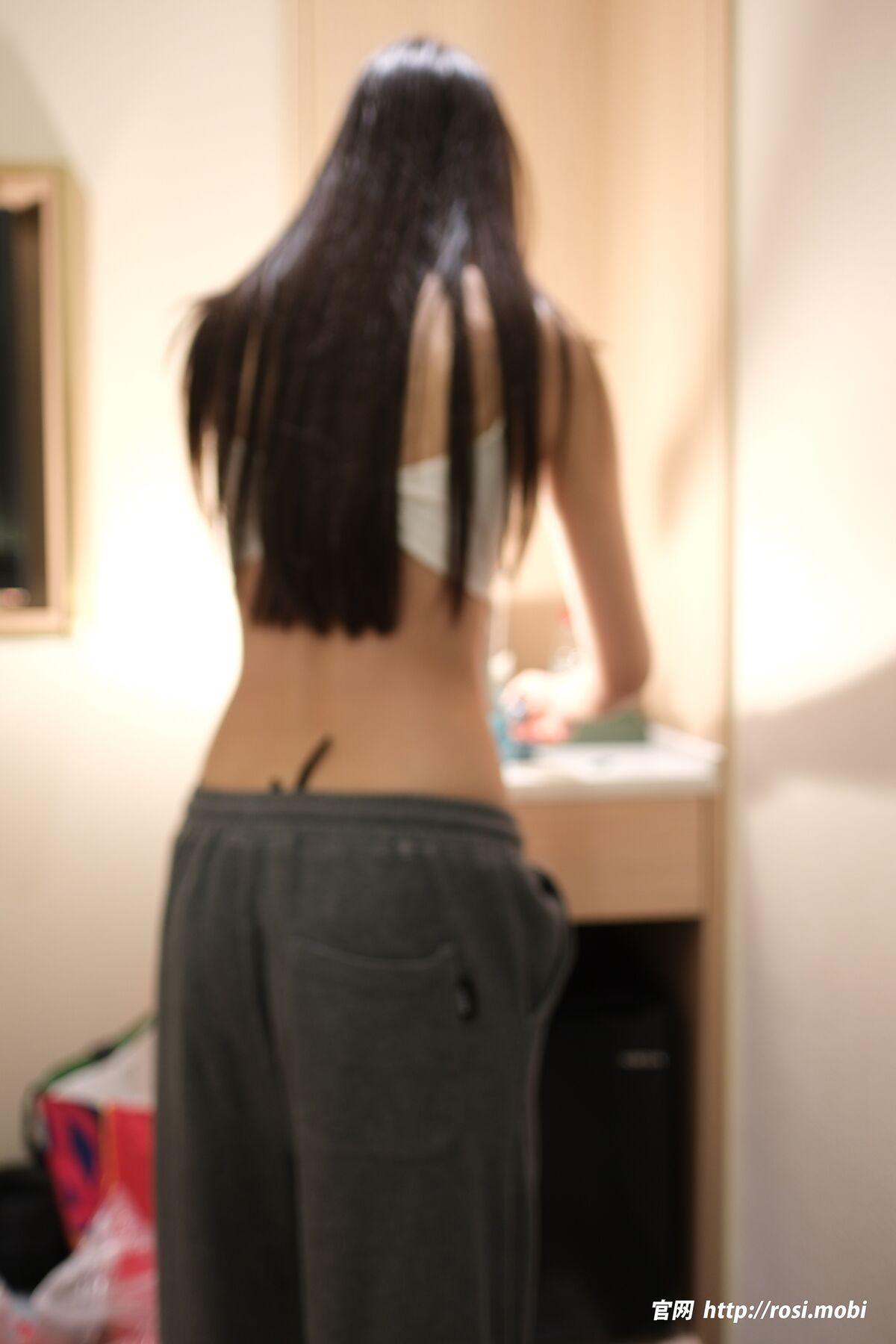 ROSI写真 2025.05.14 No.4909 Part01