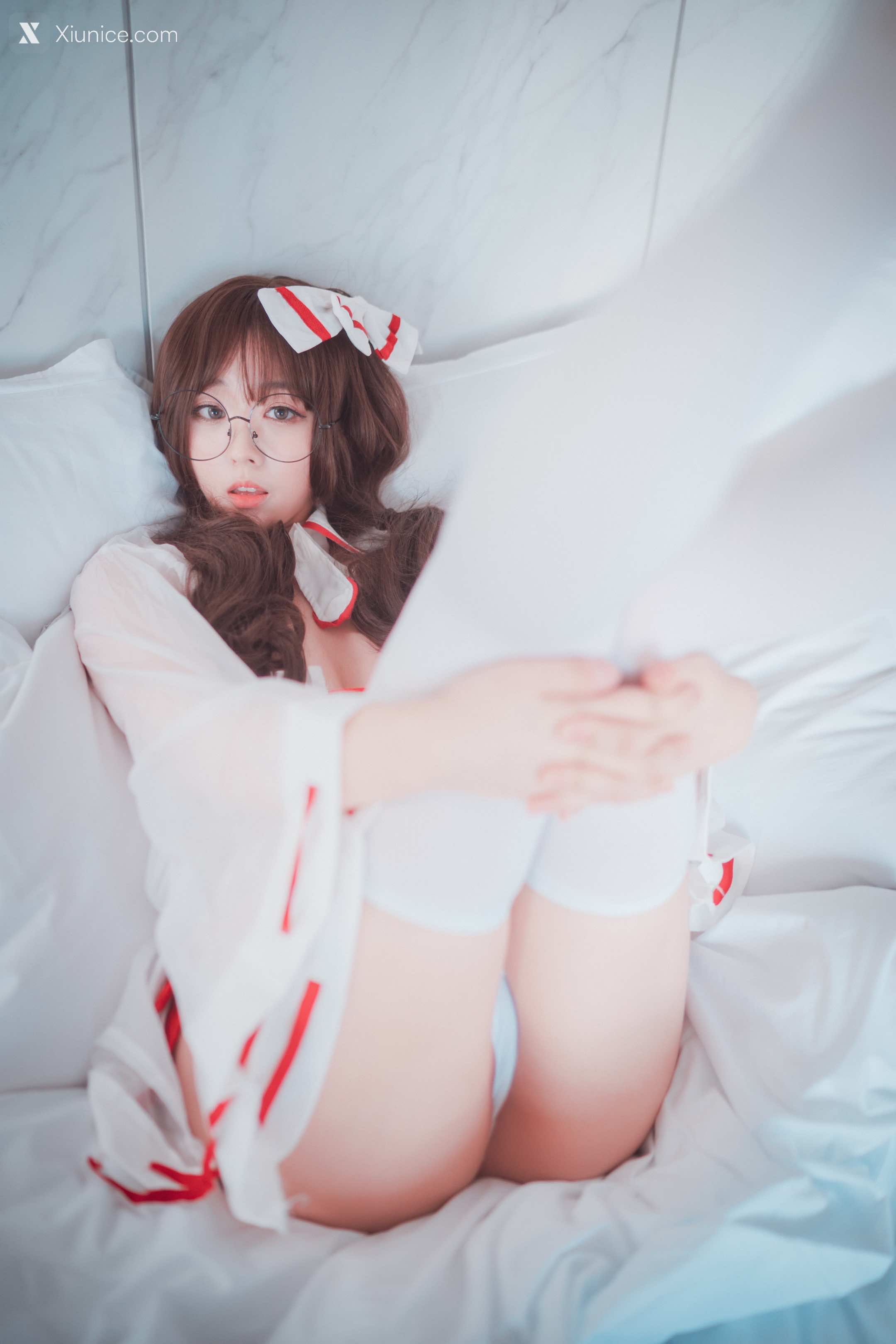 DJAWA Photo – Heihwa (설연) – Hei-Miko! (Shaman-Girl) 4K