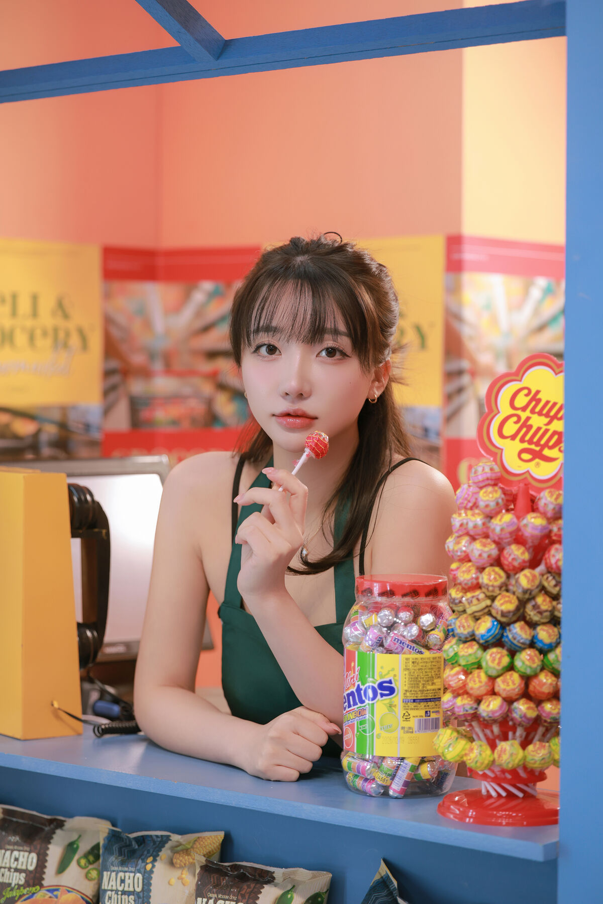 Son Ye-Eun 손예은 - Night Shift Part01