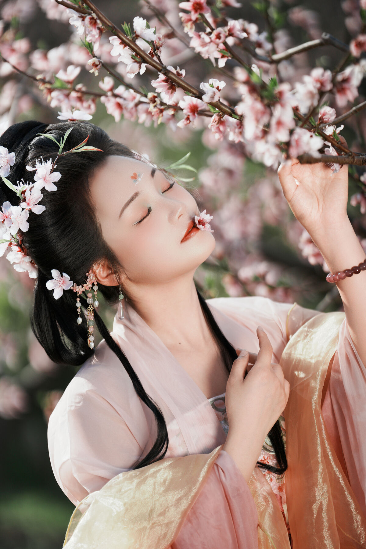 YiTuYu艺图语 Vol.10199 Yang Yang Yang Ya