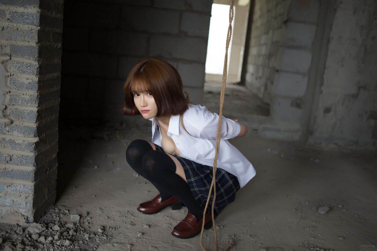 XR Uncensored K8 Ao Jiao Meng Meng Vivian K8傲娇萌萌Vivian - R18 秀人网模特 被束缚的学妹 Part01