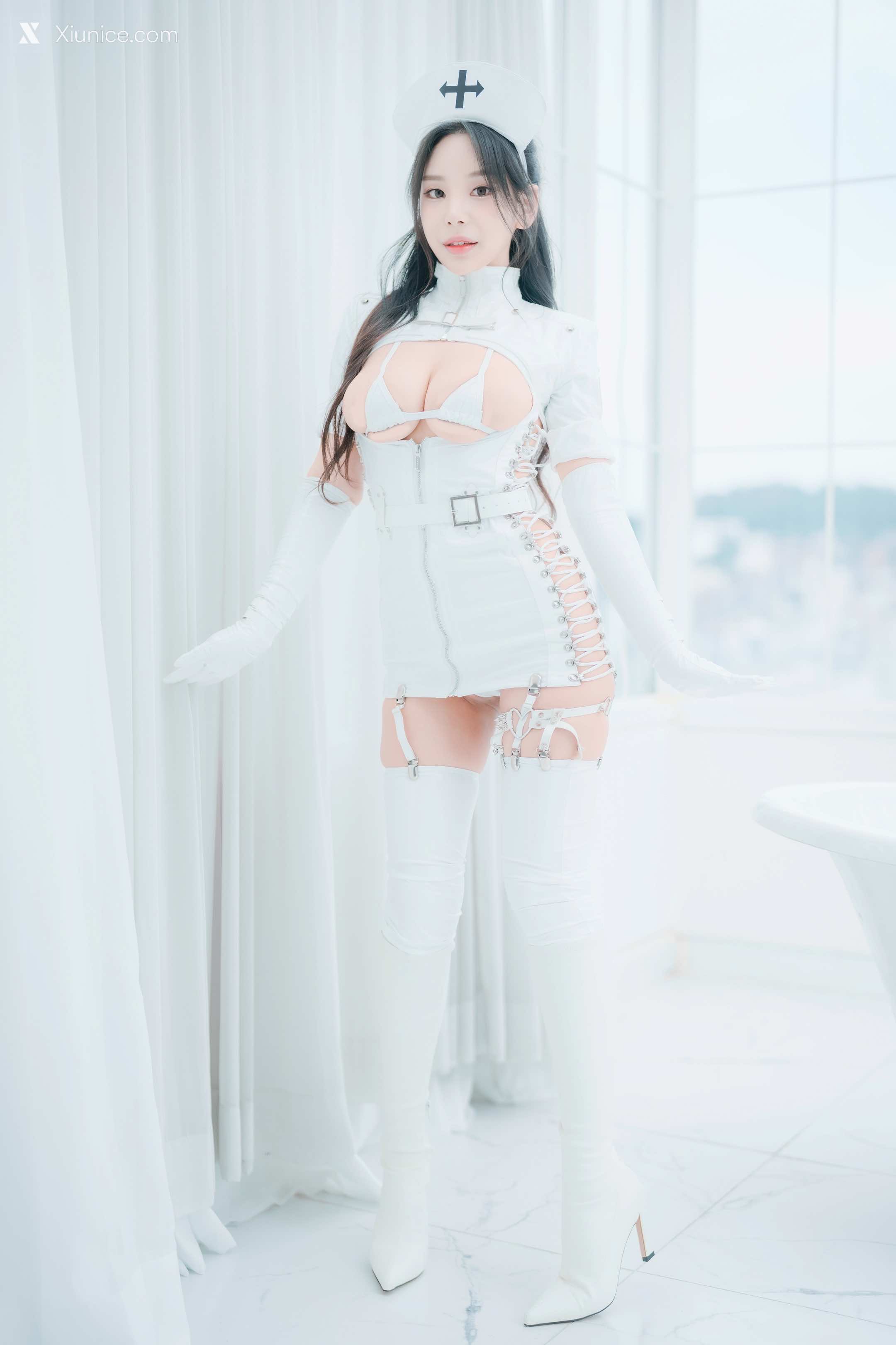 DJAWA Photo – ZziZzi – Healing White 4K