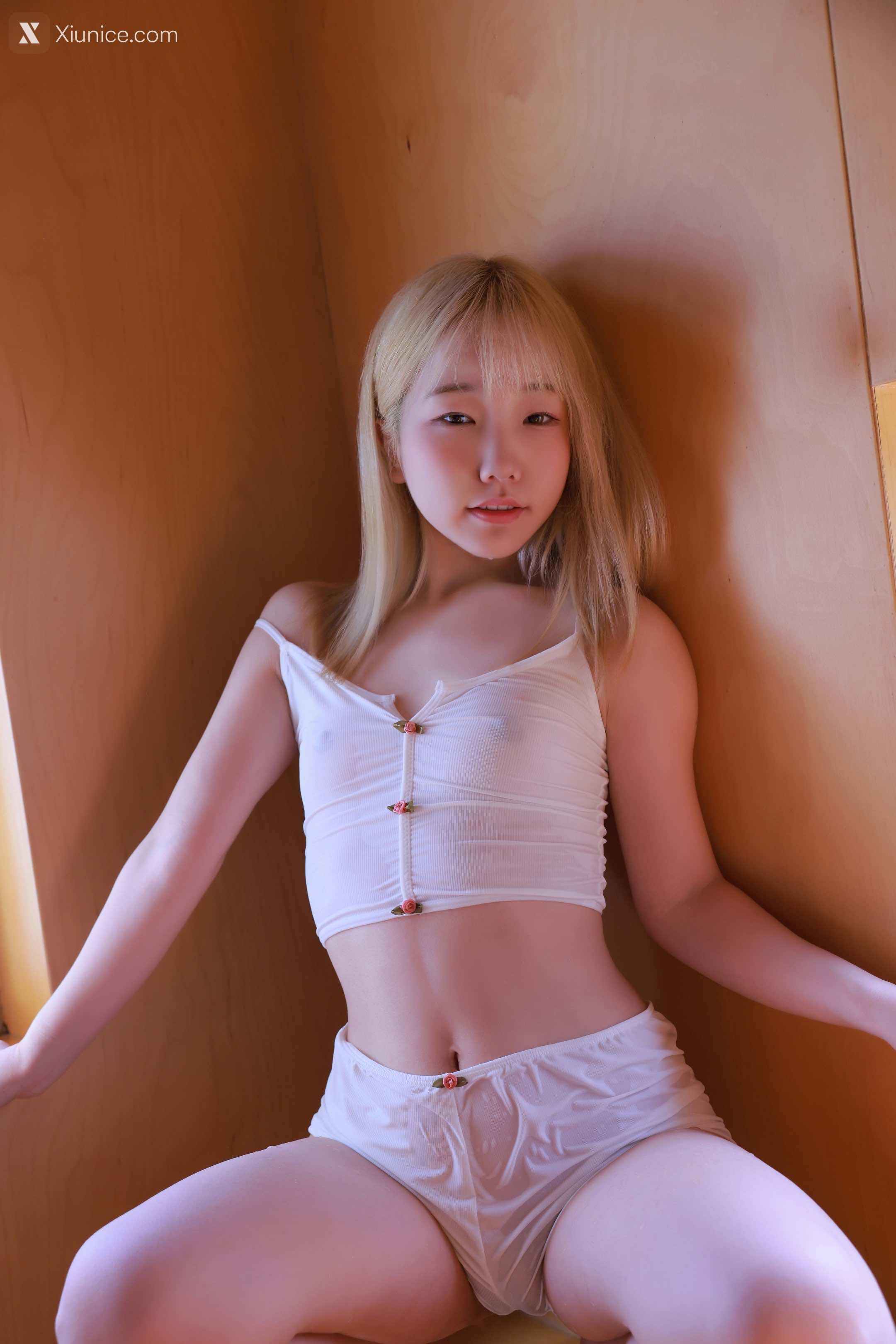 SweetBox – Yeri – Doki Doki 4K