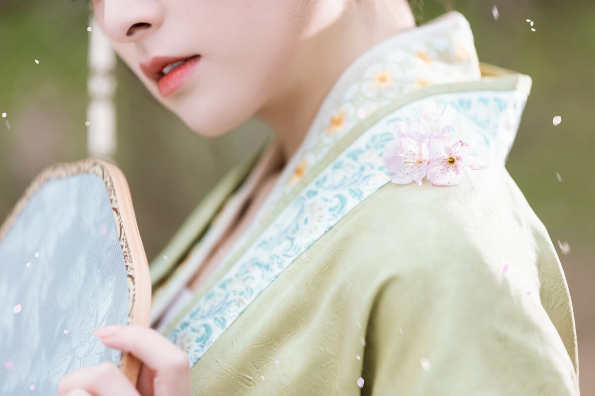 YiTuYu艺图语 Vol.10215 Tian Tian Quan Quan