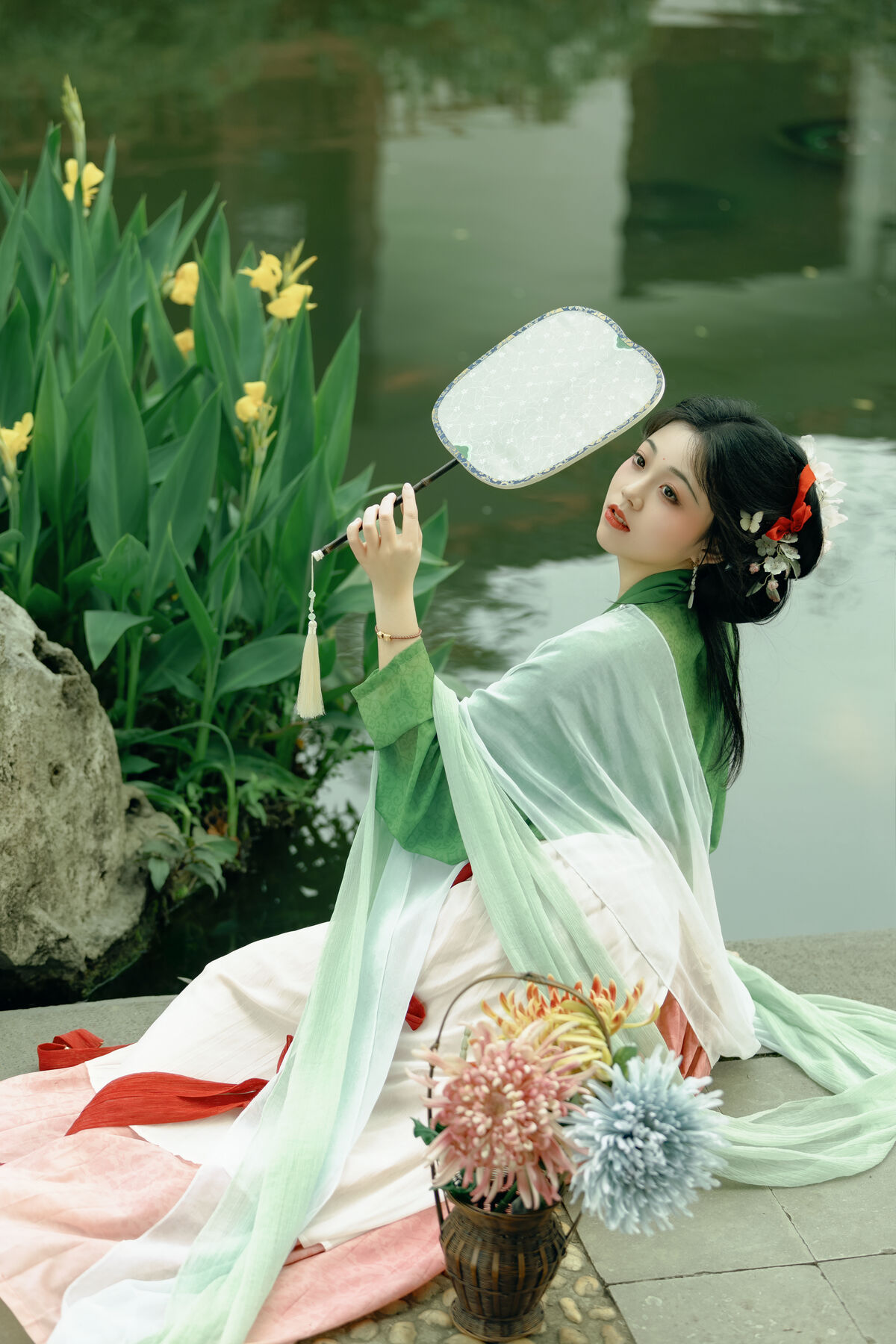 YiTuYu艺图语 Vol.10212 Jin Zou Ba