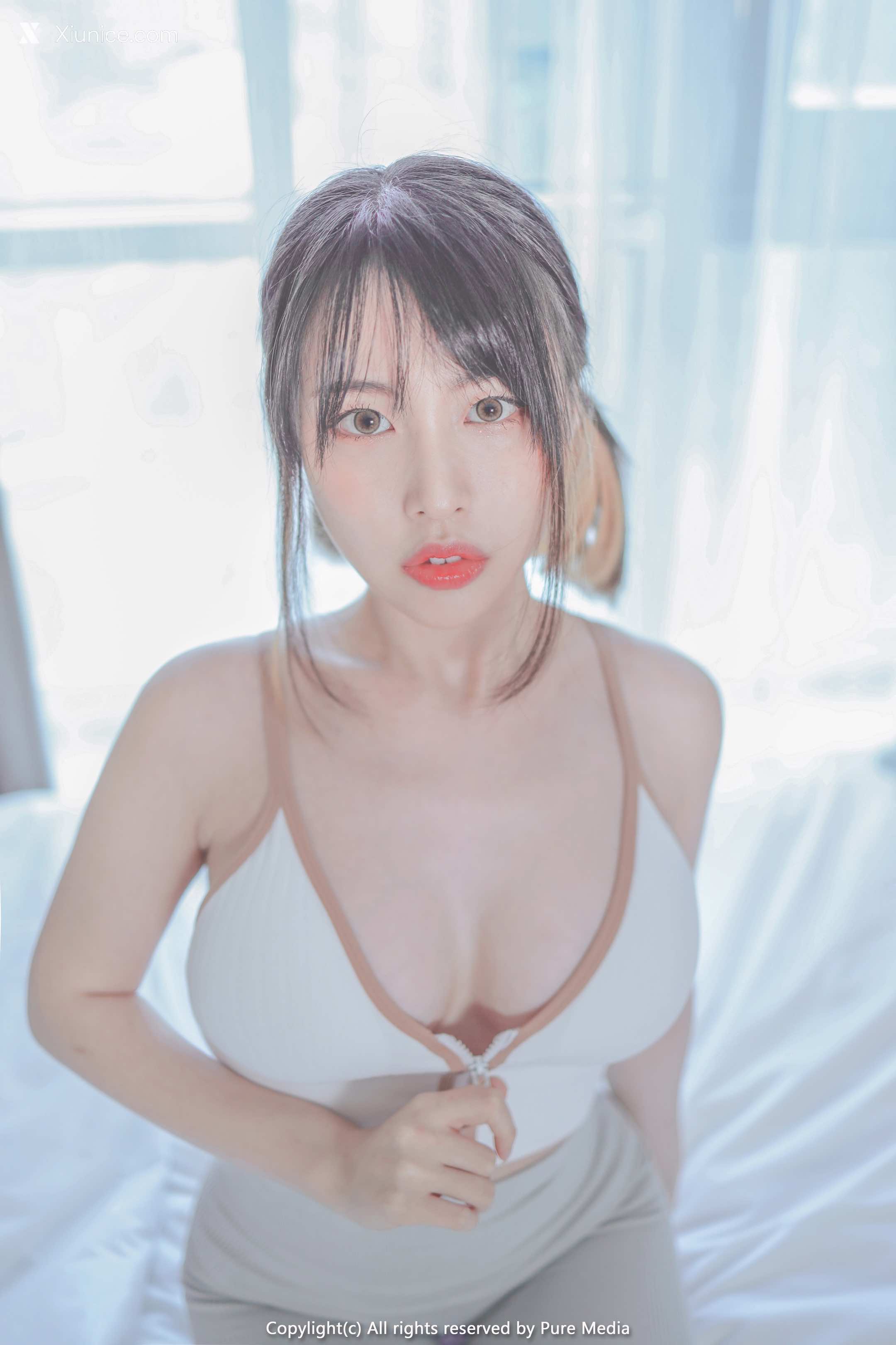 Pure Media Vol.103 Uhye (이유혜) 4K