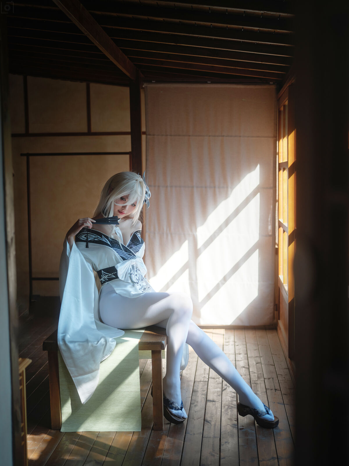 Coser@湖里狸 - 白凤