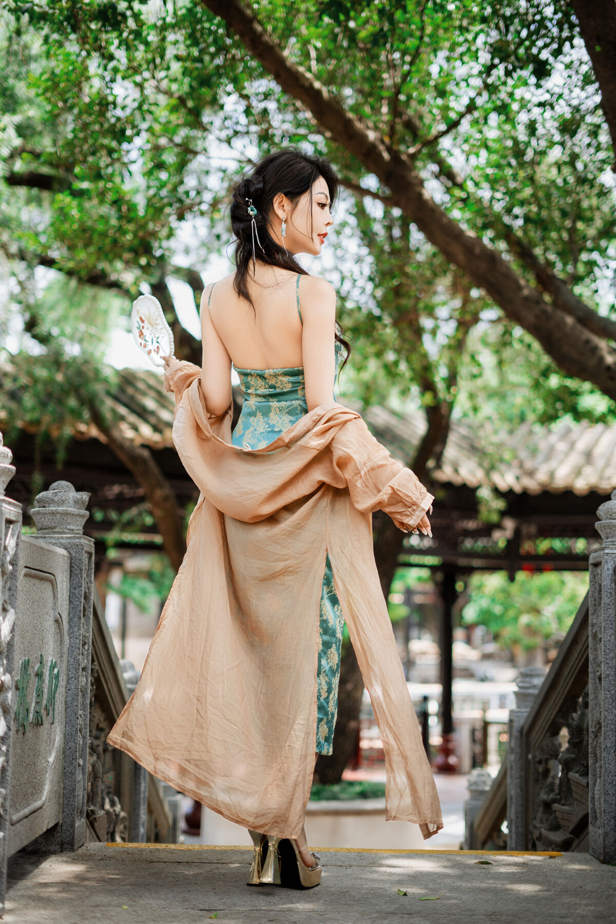 YiTuYu艺图语 Vol.10189 Mi Ni Ai Mei Li