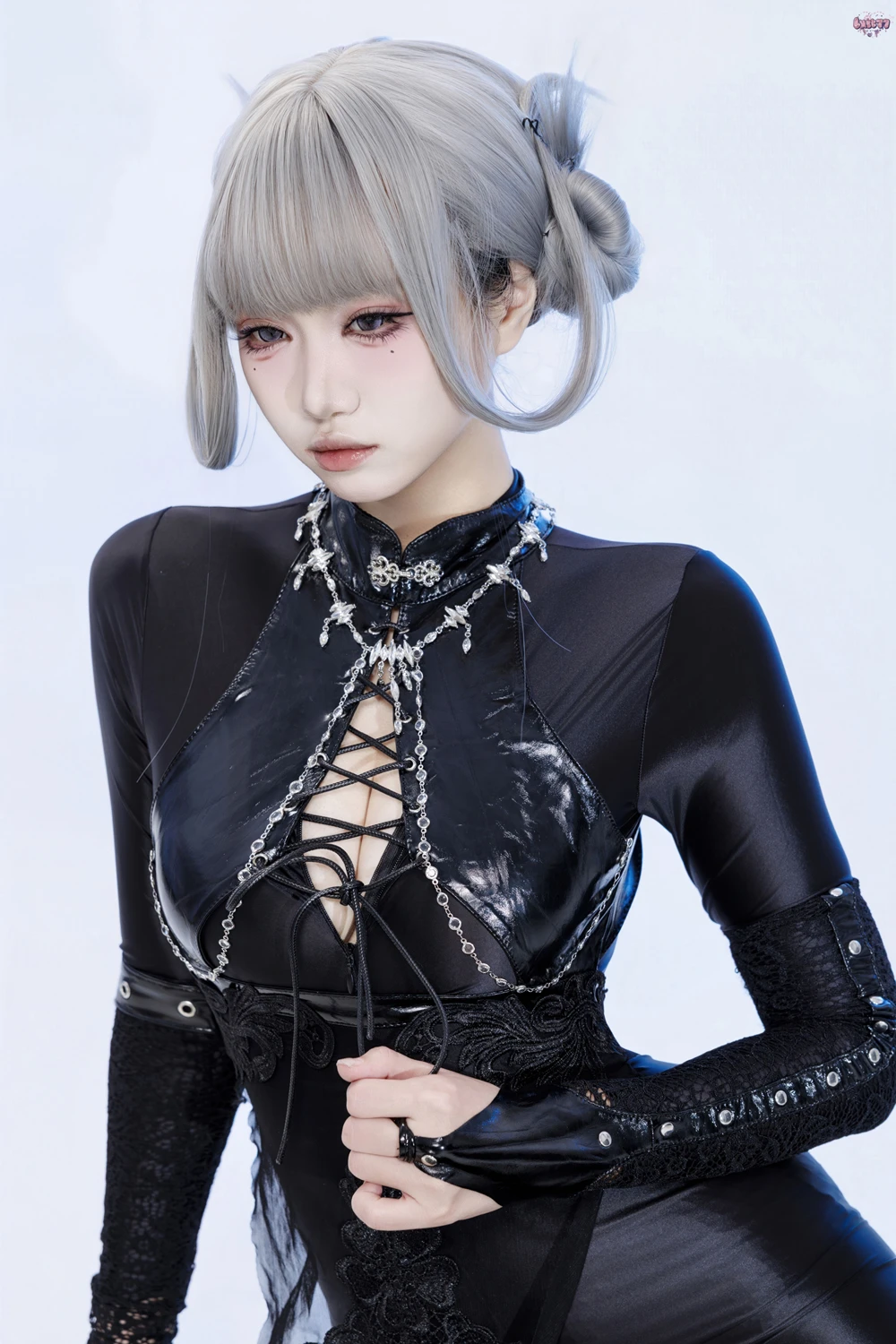 Cosplay 柒柒要乖哦 – 黑靡烟旗袍