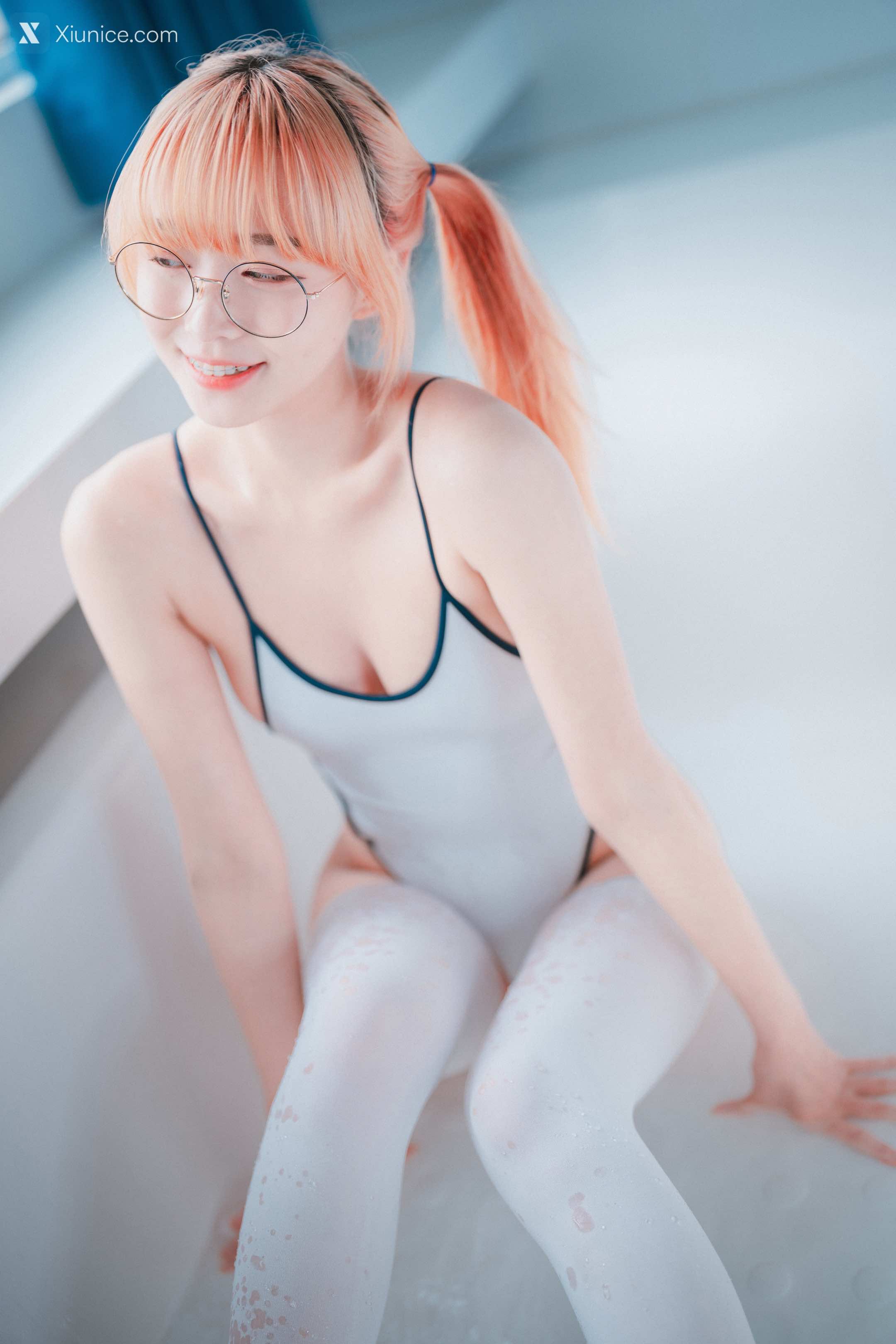 DJAWA Photo – DJAWA Photo – Parkhaag (박하악) – Swimming Lessons #9 4K