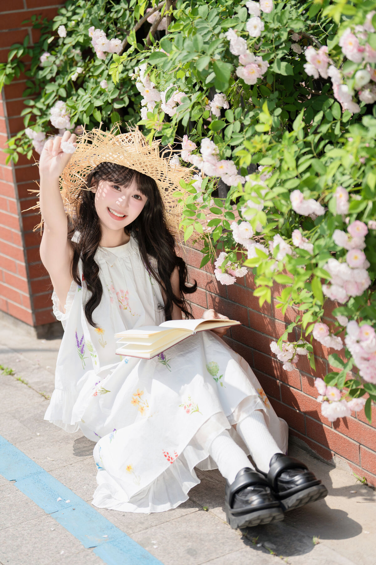 YiTuYu艺图语 Vol.10121 Xia Yu Xiao Nian