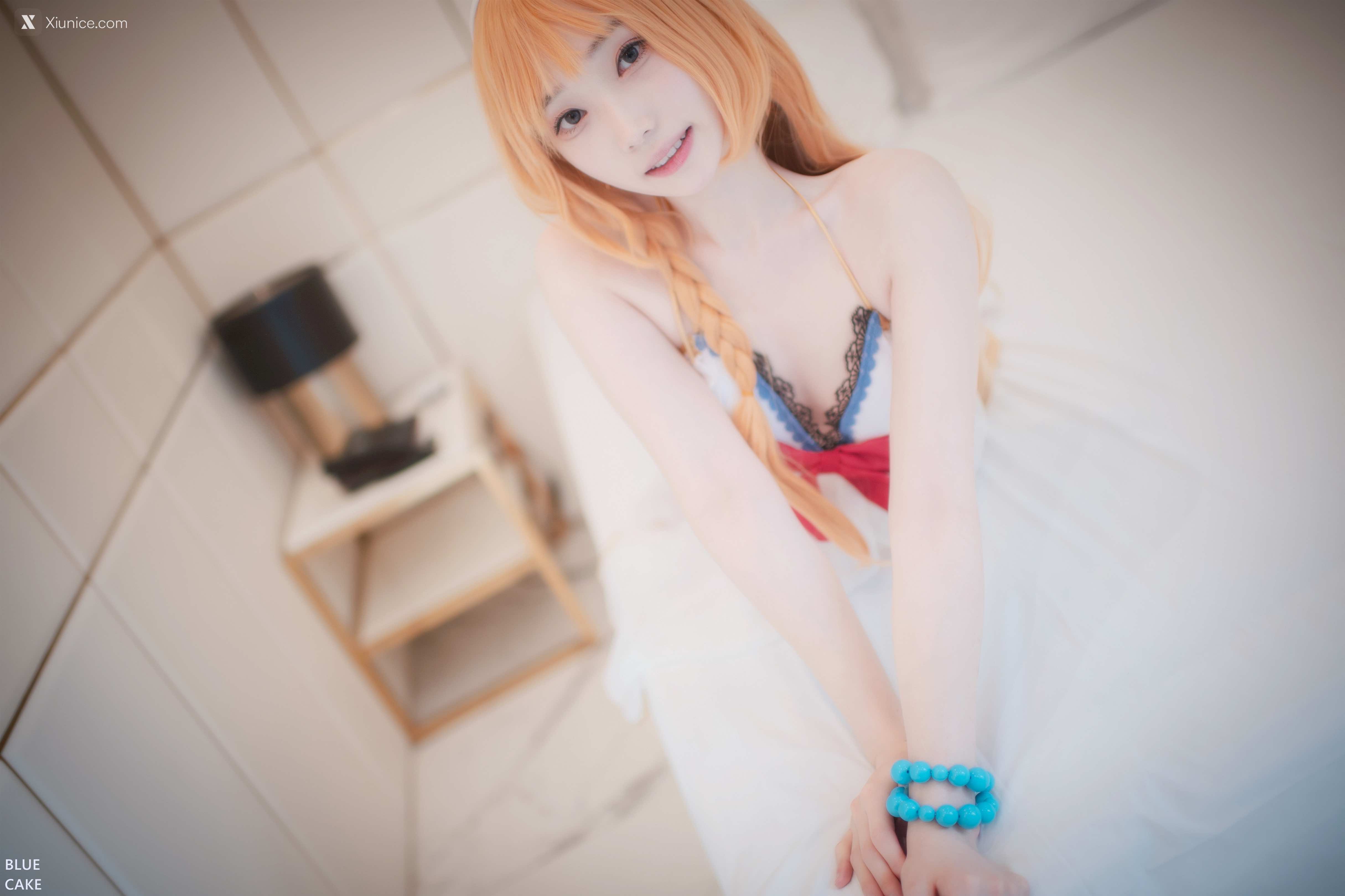 BLUECAKE Bambi (밤비) – Dive Into You RED.Ver 4K